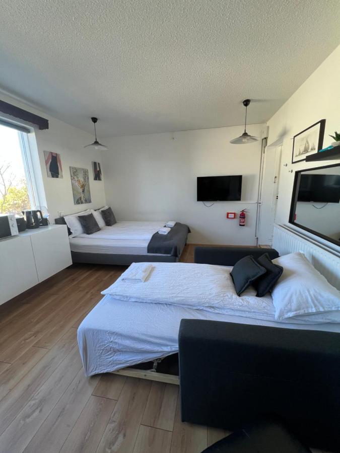 Studio Apartment In Hafnarfjordur Exterior photo
